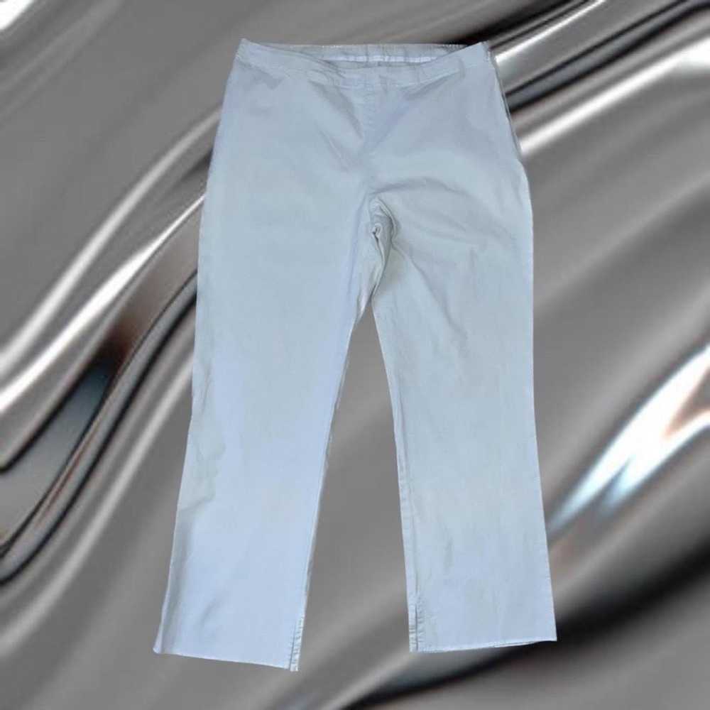 Vintage 2000s United colors of Benetton Blue capri pants.